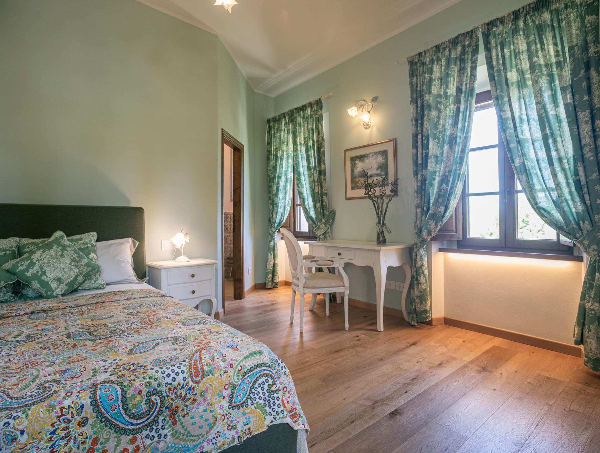 Camera Verde sage walls and toile curtains