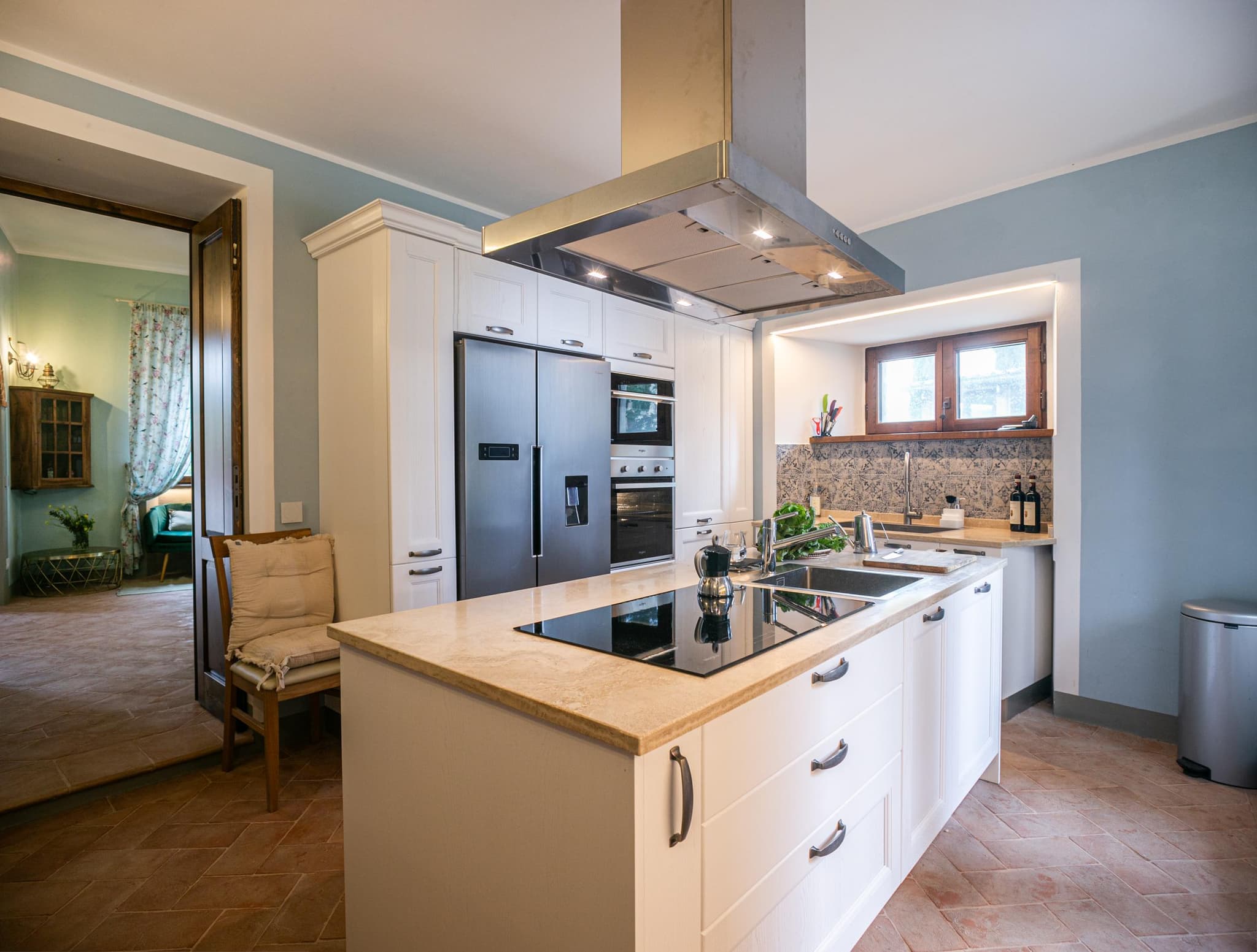 Main kitchen detail